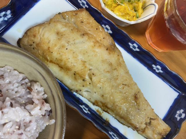 ホッケのバター焼き